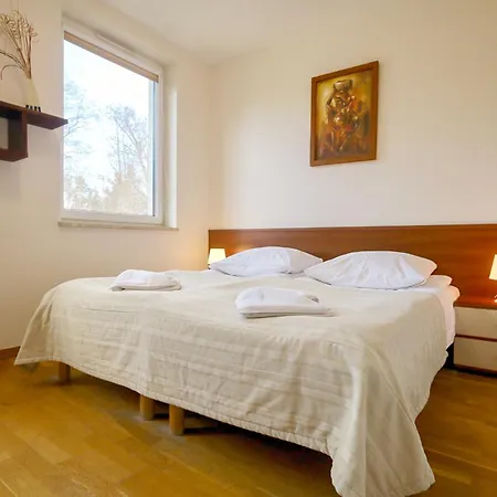 Aquamarina Z Garazem W Cenie By Baltic * Miedzyzdroje