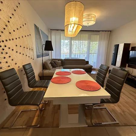 Aquamarina Z Garazem W Cenie By Baltic